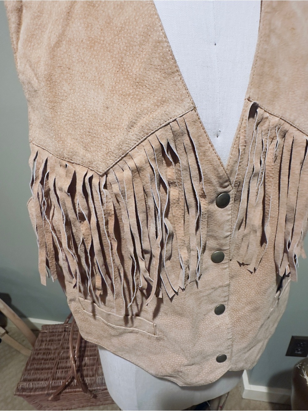 Brandon Thomas Tan Suede Fringe Western Vest - vintage